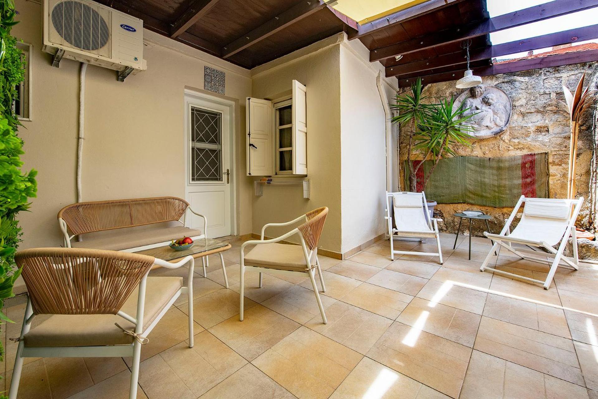 Old Town Corner Luxury Studios Rhodes City Exterior photo